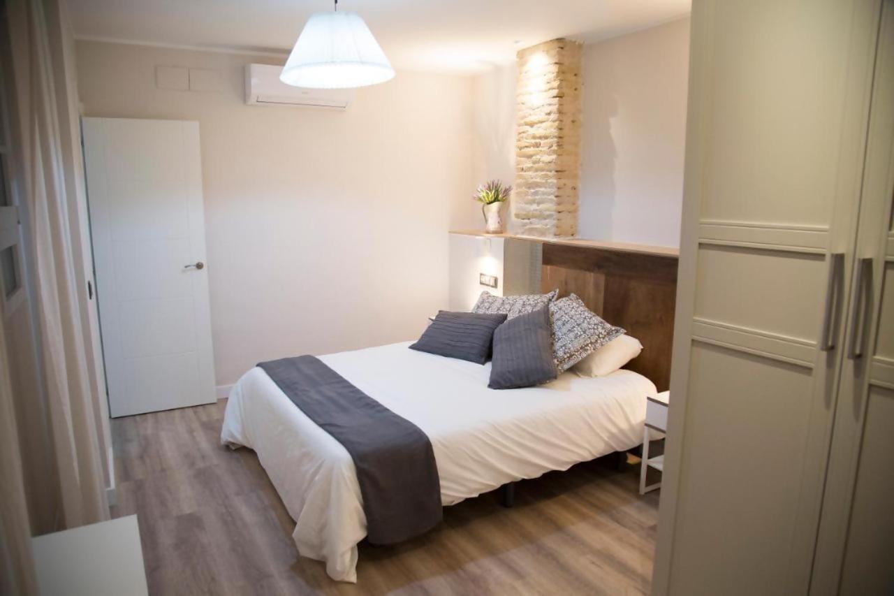 Apartamenticos Studio 39 Zaragoza Exteriör bild